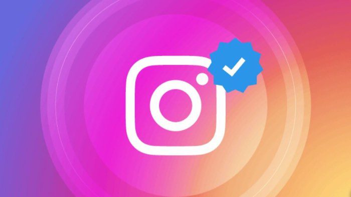 Centang Biru cara berteman dengan artis di instagram